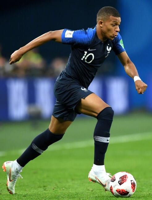 四大新援全部崩溃，皇马这是真的没救了？（四大引援集体低迷，皇马真的无力回天？）