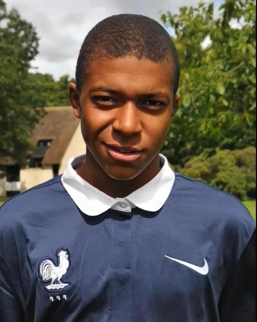 混团世界杯：国乒8-2力克法国！5大主力4胜1负，首次遭遇败绩（混团世界杯：国乒8-2擒法国，五大主力4胜1负，首次尝到败绩）